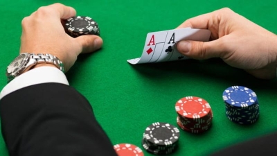 Poker - Cách chơi và mẹo hay bất bại cho bet thủ